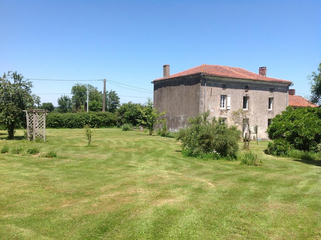 مبيت وإفطار Chanteloup  Wisteria House المظهر الخارجي الصورة